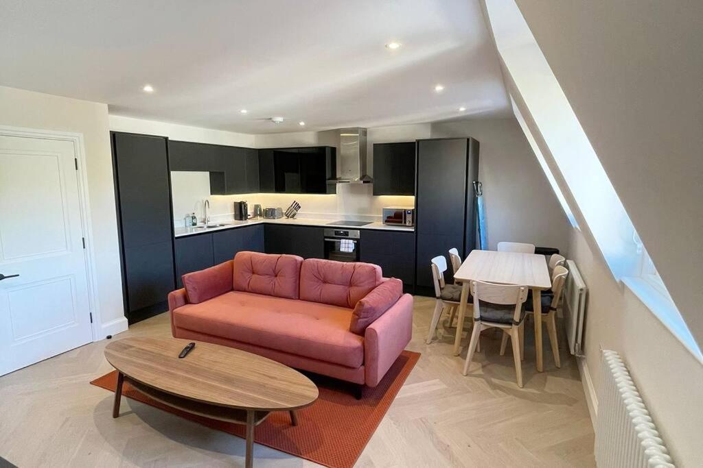 Apartments In The Heart Of Richmond, London Richmond  Extérieur photo